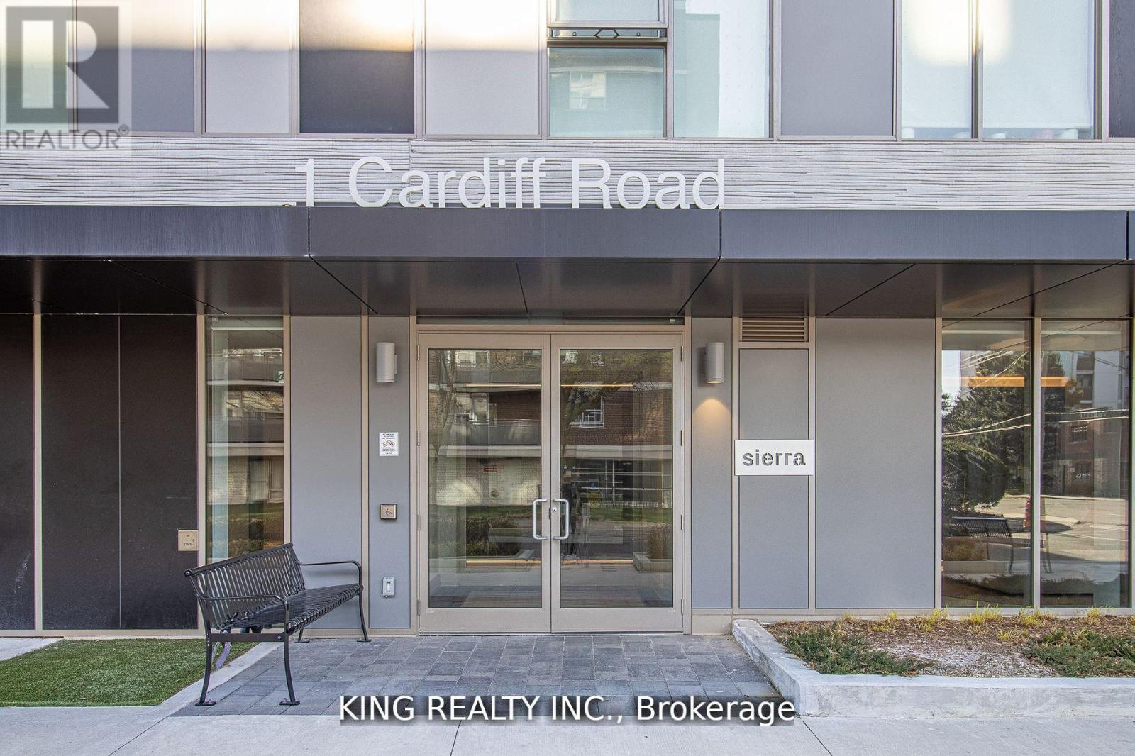 402 - 1 CARDIFF ROAD, Toronto, Ontario