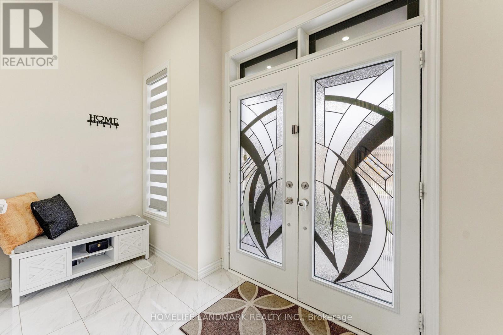 49 Ogston Crescent, Whitby, Ontario  L1P 0H2 - Photo 4 - E12659832