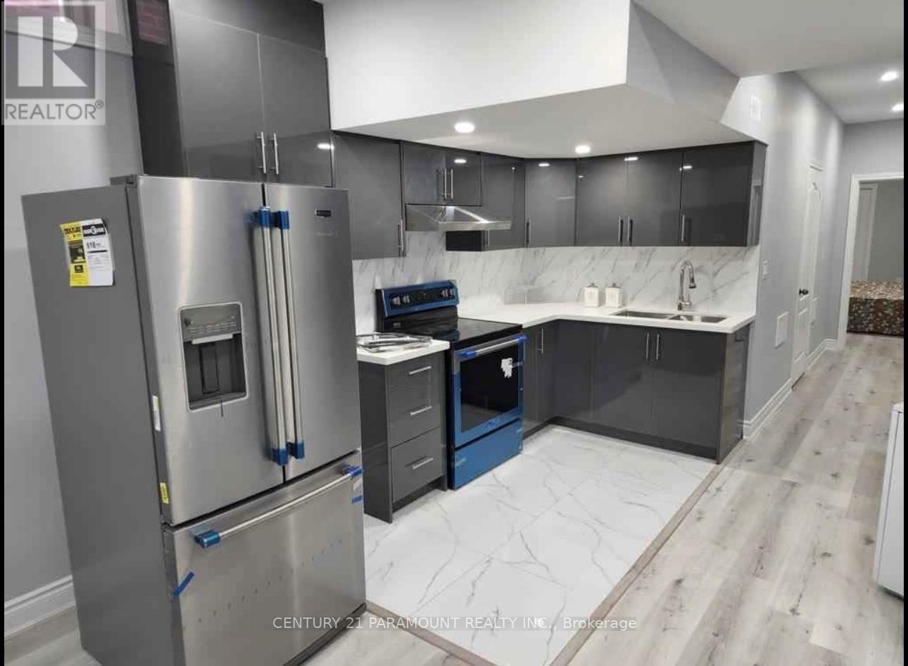 Bsmt - 14 Midmorning Road, Brampton, Ontario  L6X 5P7 - Photo 5 - W12659826