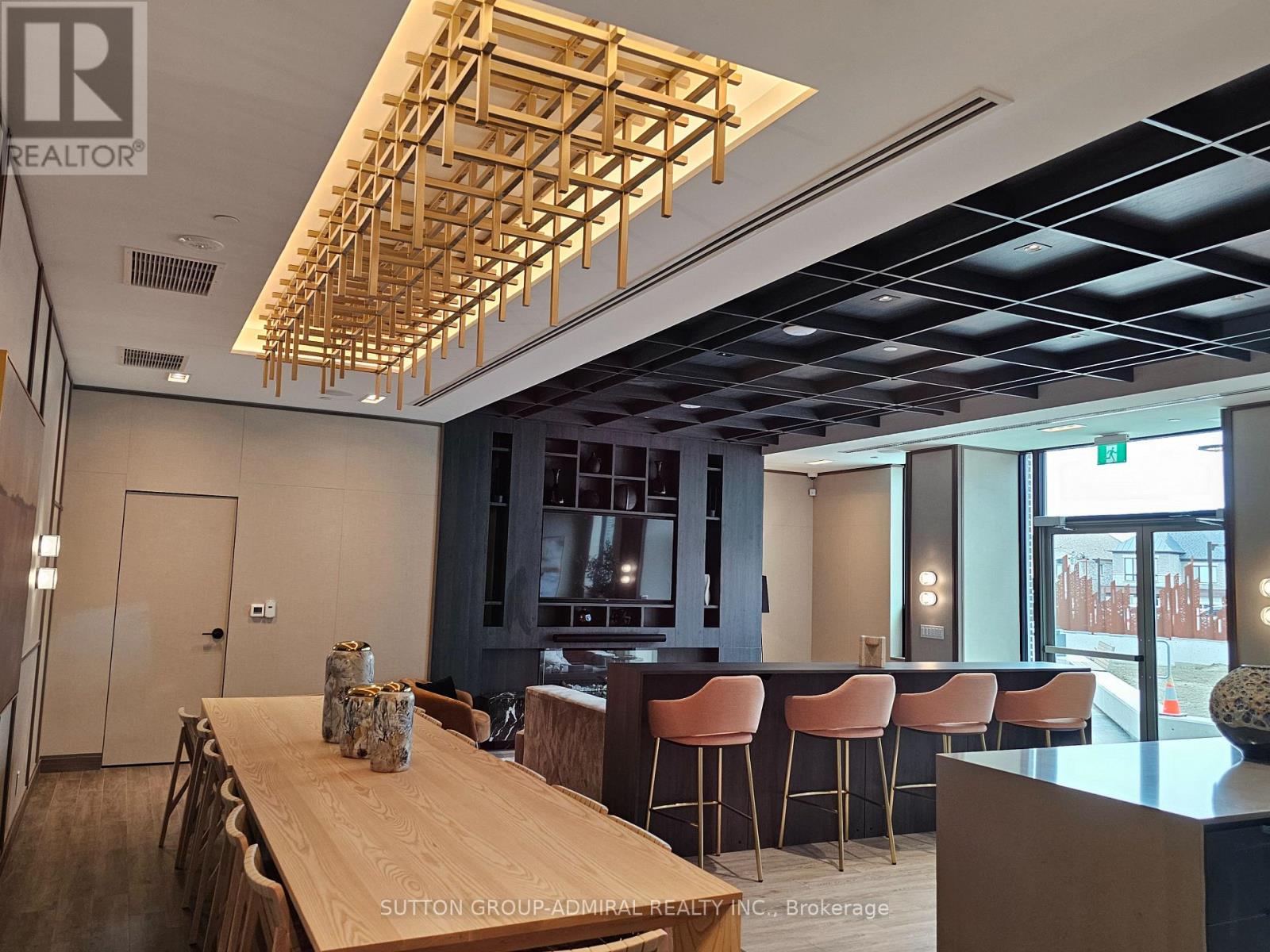 537 - 2501 Saw Whet Boulevard, Oakville, Ontario L6M 5N2 - Photo 4 - W12659844