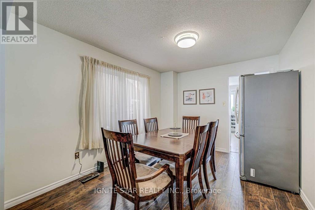 3203 Dovetail Mews, Mississauga, Ontario  L5L 5K4 - Photo 19 - W12659846