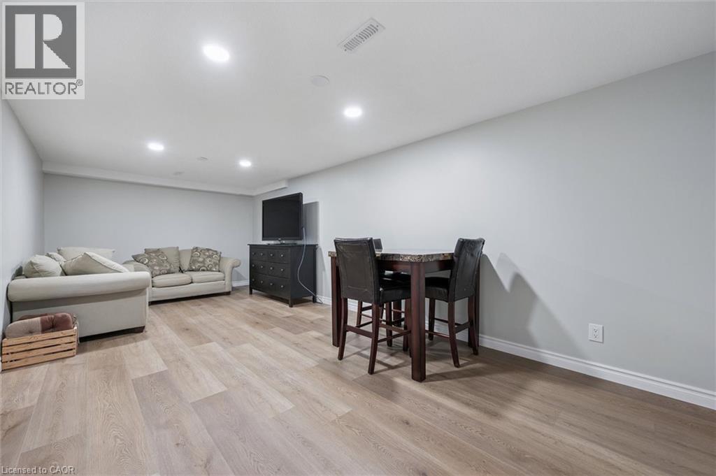 121 University Avenue E Unit# 41, Waterloo, Ontario N2J 4J1 - Photo 23 - 40795731