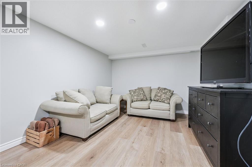 121 University Avenue E Unit# 41, Waterloo, Ontario N2J 4J1 - Photo 24 - 40795731