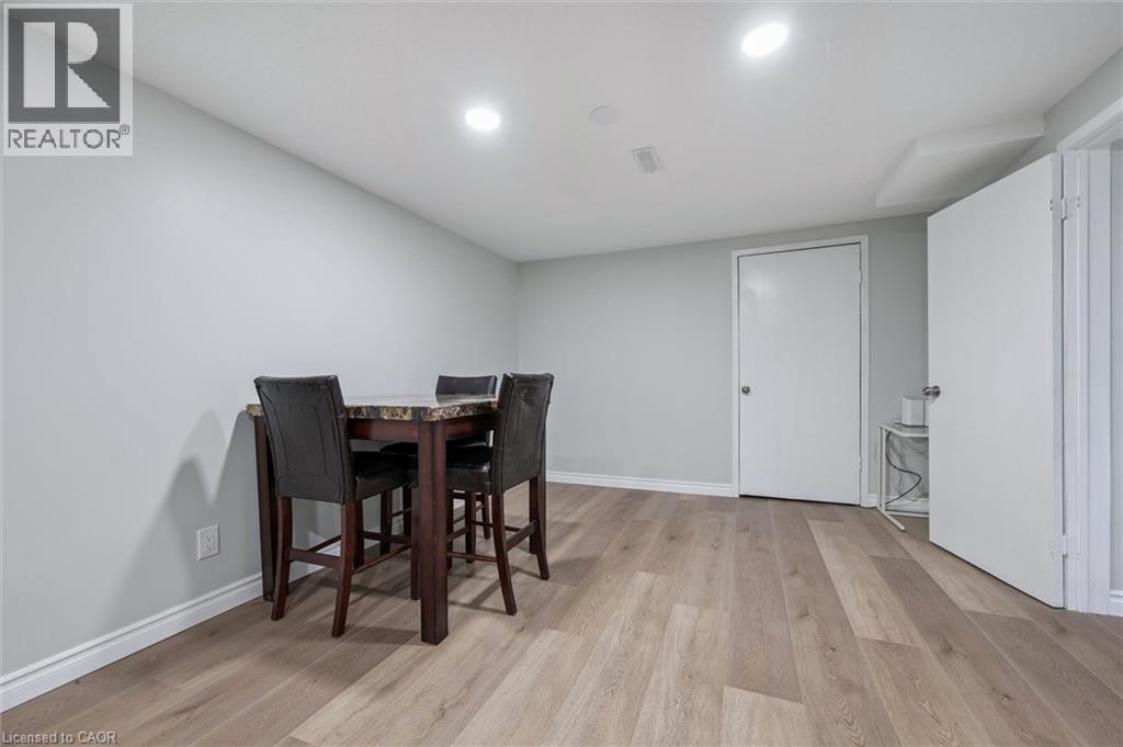 121 University Avenue E Unit# 41, Waterloo, Ontario N2J 4J1 - Photo 26 - 40795731