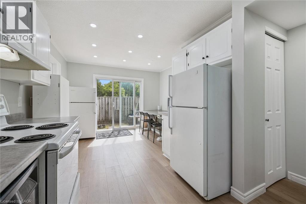 121 University Avenue E Unit# 41, Waterloo, Ontario N2J 4J1 - Photo 6 - 40795731