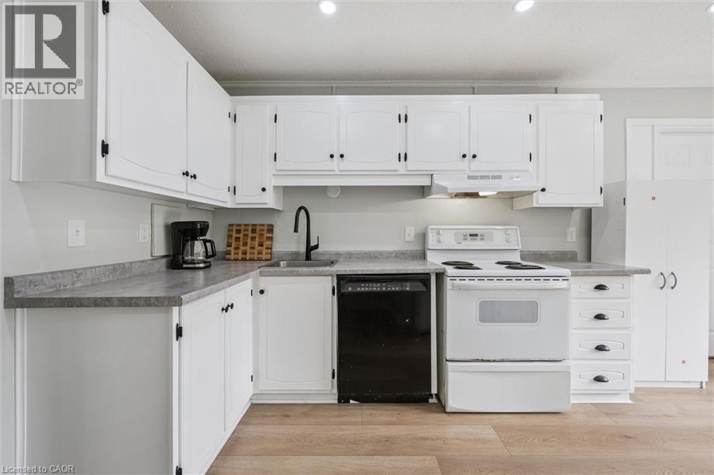 121 University Avenue E Unit# 41, Waterloo, Ontario N2J 4J1 - Photo 8 - 40795731