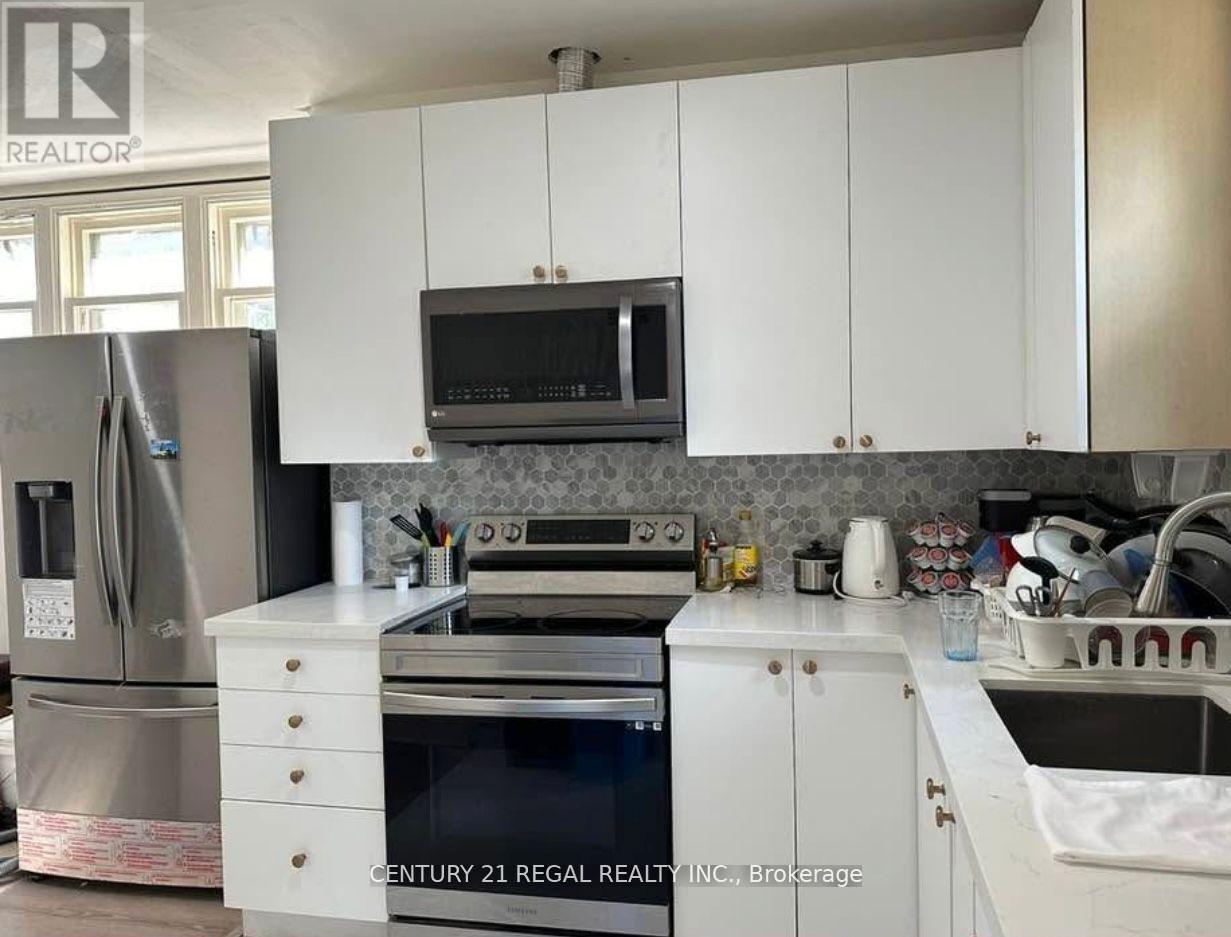 34 Dalewood Avenue, Hamilton, Ontario  L8S 1Y8 - Photo 2 - X12659856