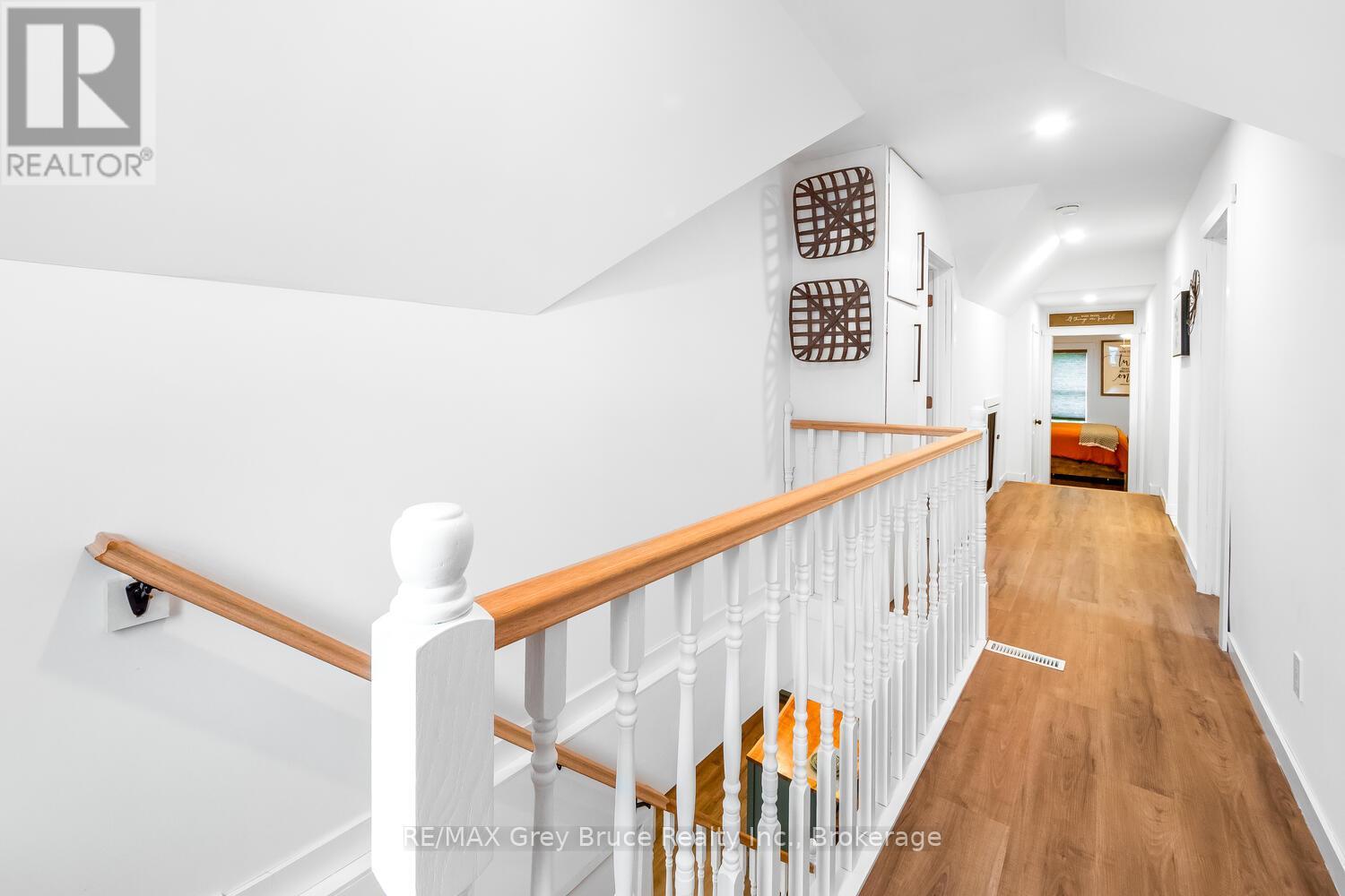 502 Gould Street, South Bruce Peninsula, Ontario  N0H 2T0 - Photo 20 - X12659862