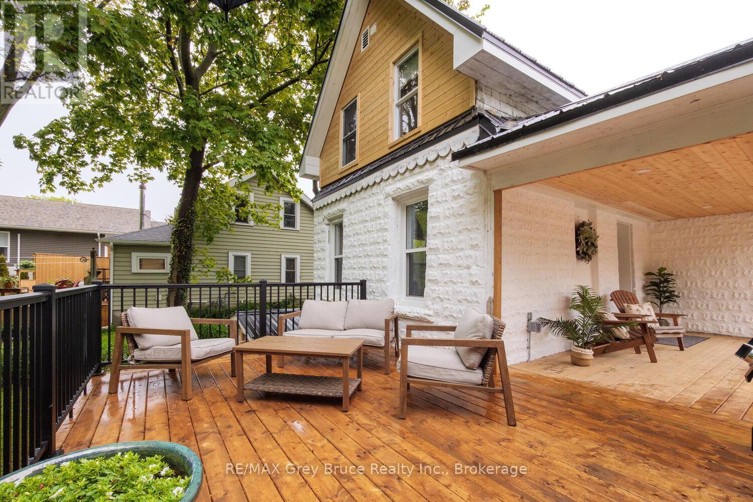 502 Gould Street, South Bruce Peninsula, Ontario  N0H 2T0 - Photo 33 - X12659862