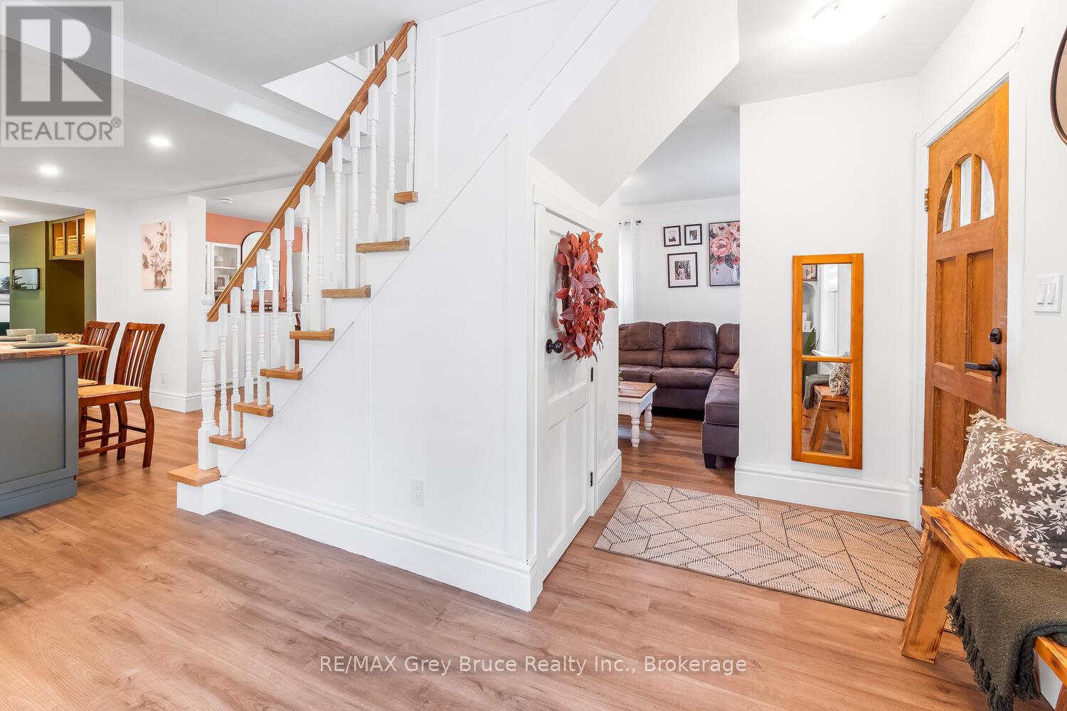 502 Gould Street, South Bruce Peninsula, Ontario  N0H 2T0 - Photo 7 - X12659862