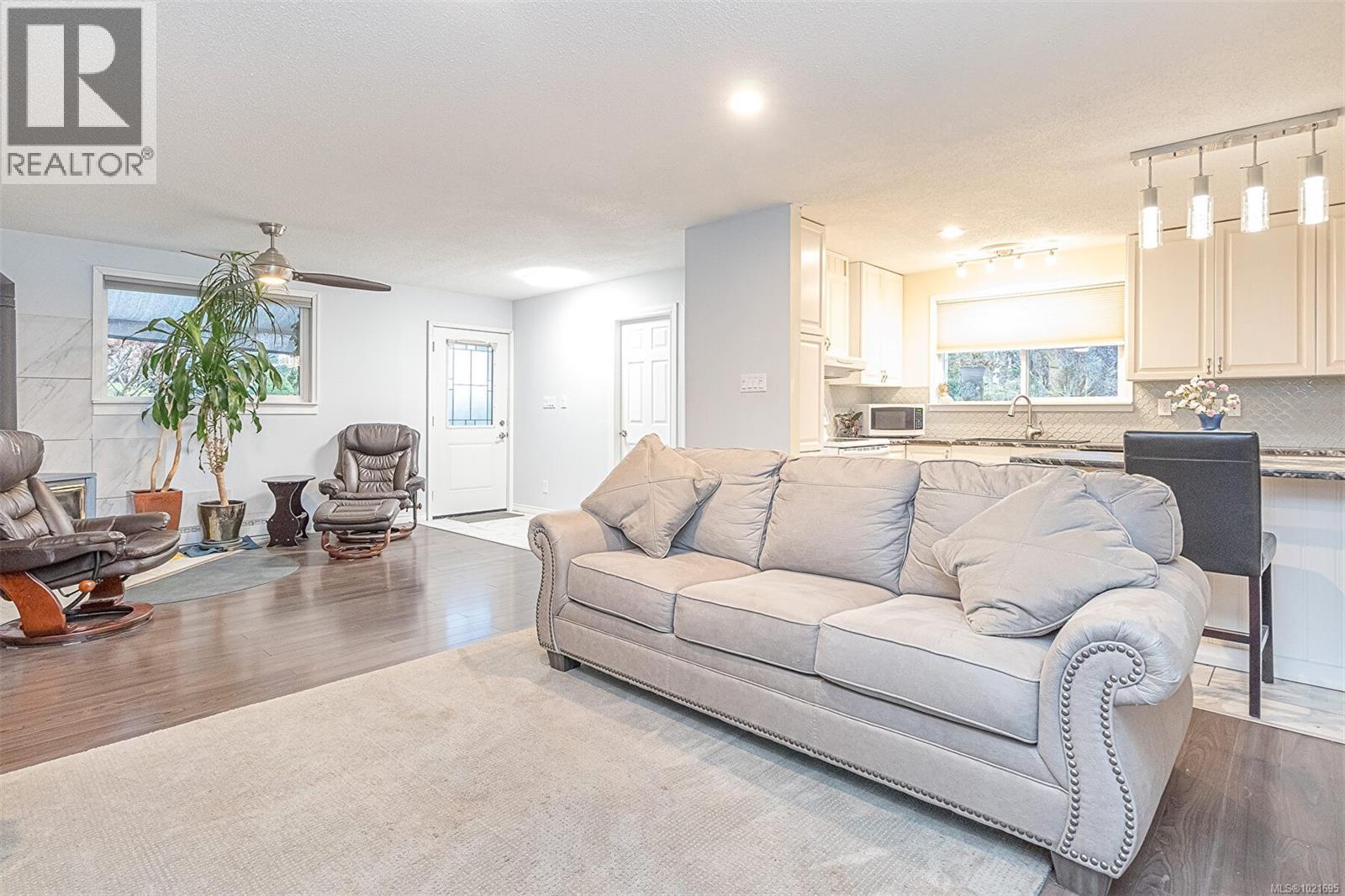 2118 Carmen Rd, Nanaimo, British Columbia  V9S 5N6 - Photo 4 - 1021695