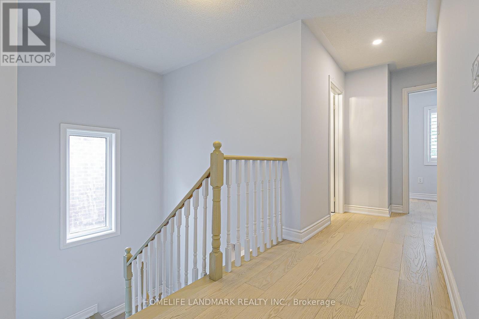 9 Longwood Avenue, Richmond Hill, Ontario  L4E 4B1 - Photo 21 - N12659860