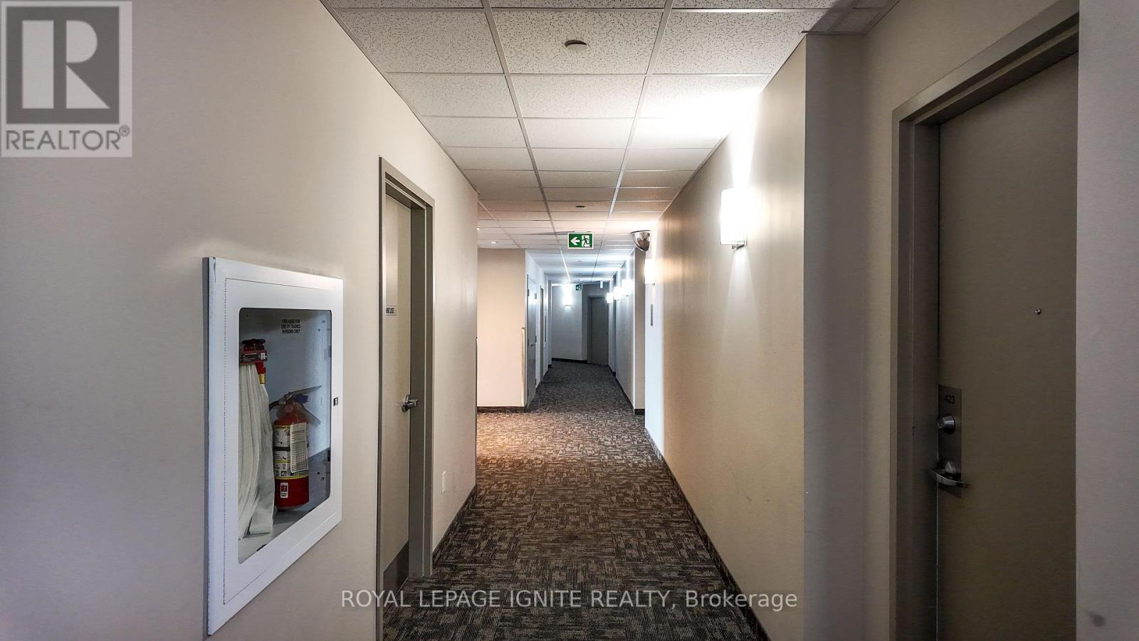 409 - 39 New Delhi Drive, Markham, Ontario  L3S 0E1 - Photo 3 - N12659878