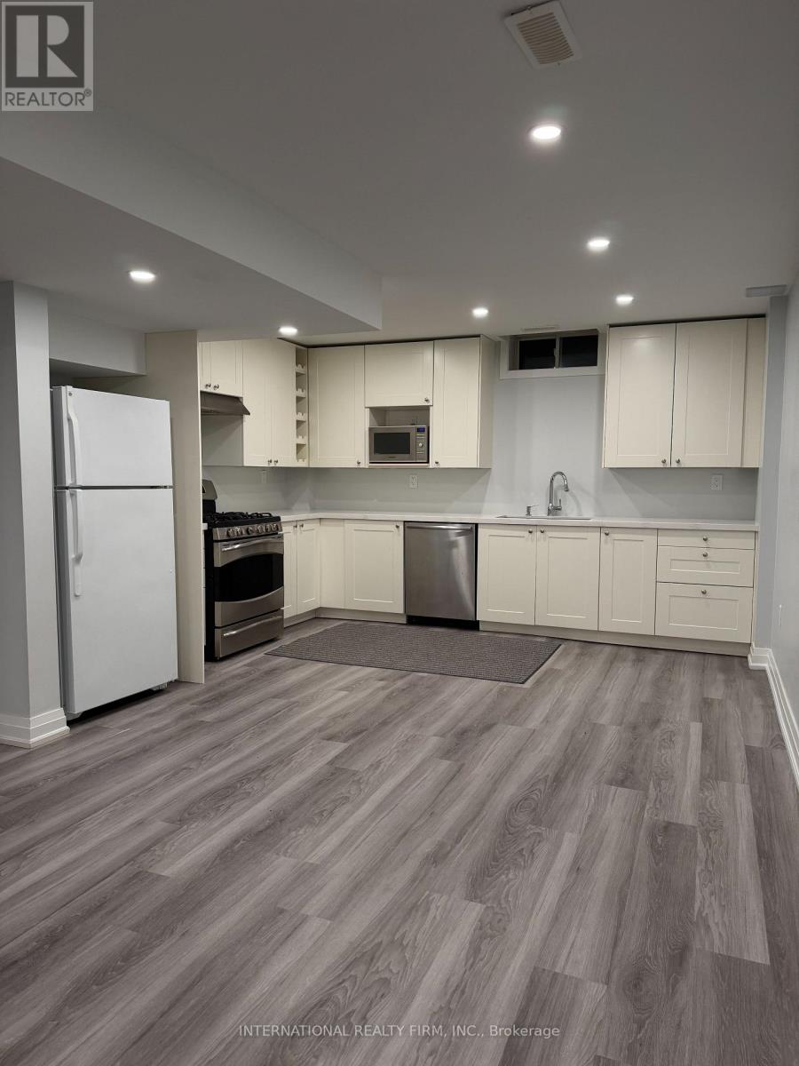 Unknown Address, ,     - Photo 3 - N12659886