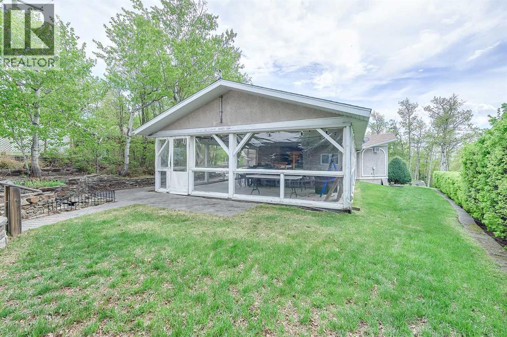 39145 Hwy 20 Highway, Sylvan Lake, Alberta  T4S 1S6 - Photo 36 - A2222165