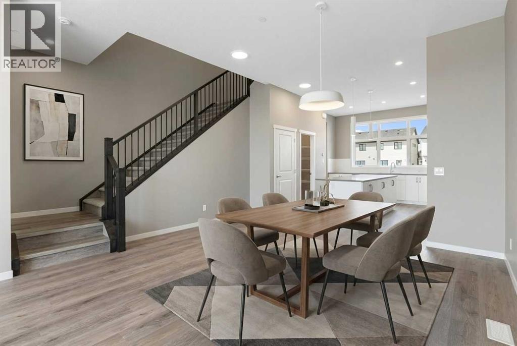 415 Hotchkiss Manor Se, Calgary, Alberta  T3S 0N3 - Photo 3 - A2258581