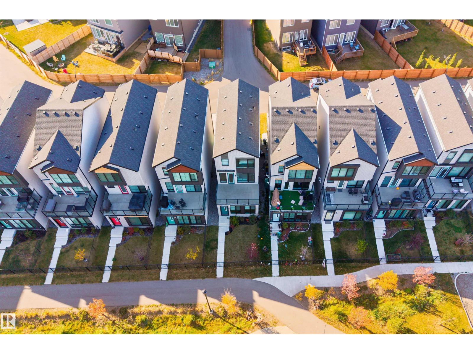 459 39 St Sw, Edmonton, Alberta  T6X 2X9 - Photo 35 - E4469011