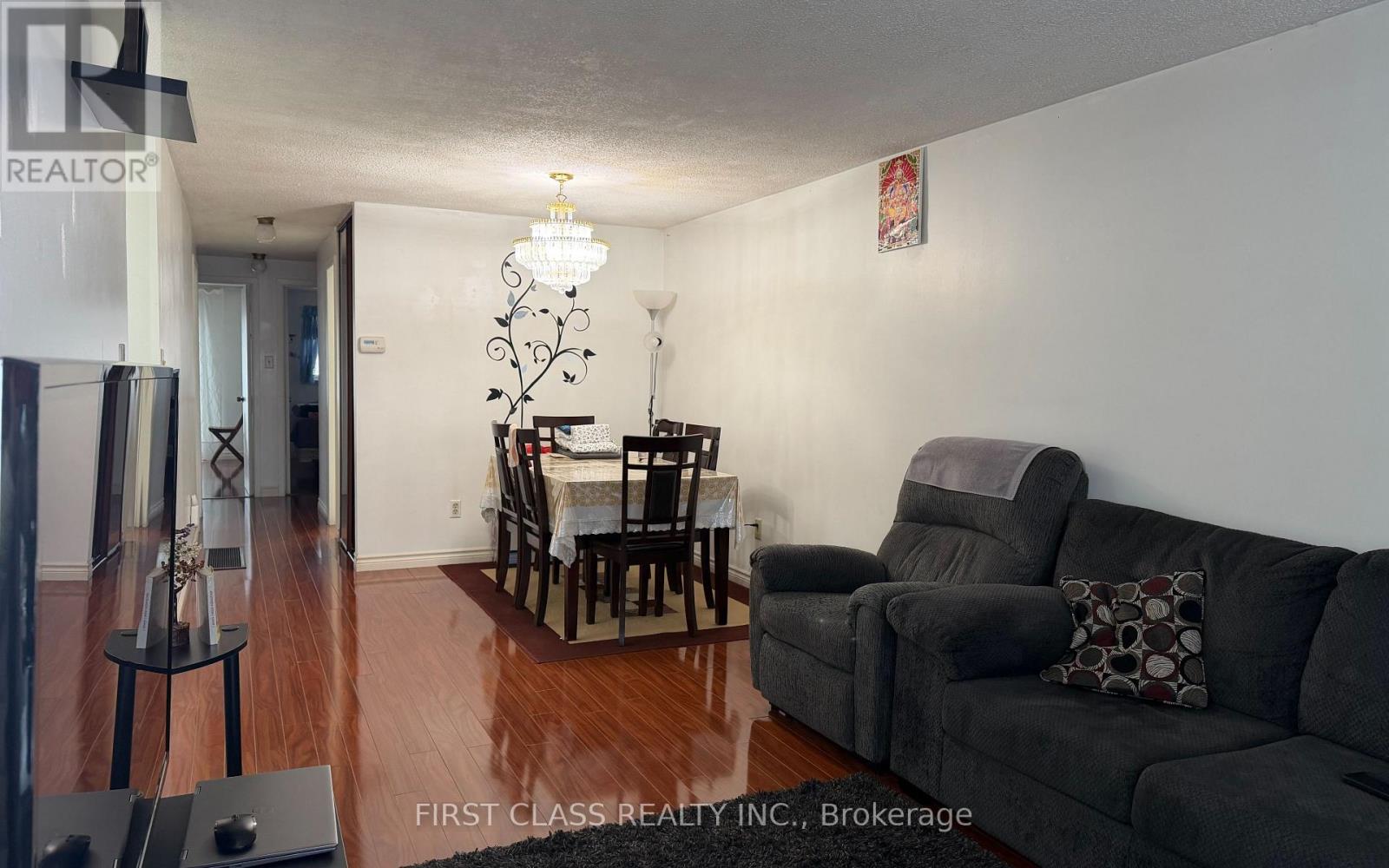 17 Brisbourne Grove, Toronto, Ontario  M1B 1P2 - Photo 15 - E12659902