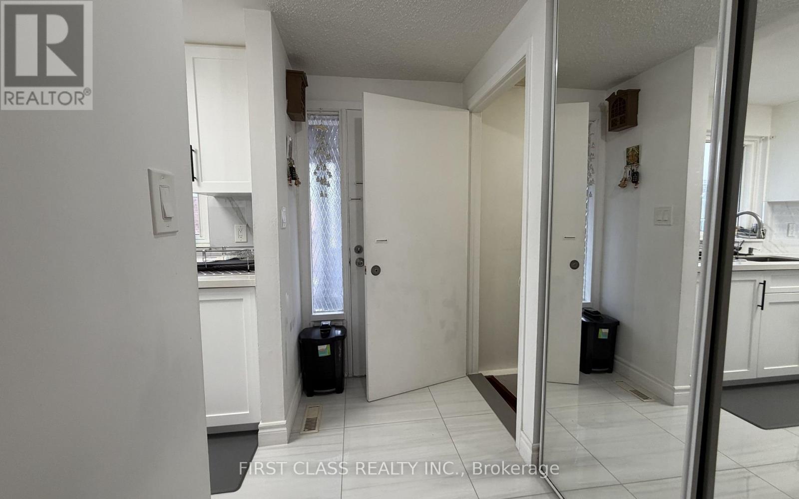 17 Brisbourne Grove, Toronto, Ontario  M1B 1P2 - Photo 17 - E12659902