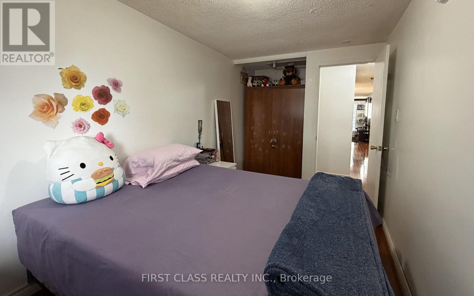 17 Brisbourne Grove, Toronto, Ontario  M1B 1P2 - Photo 7 - E12659902