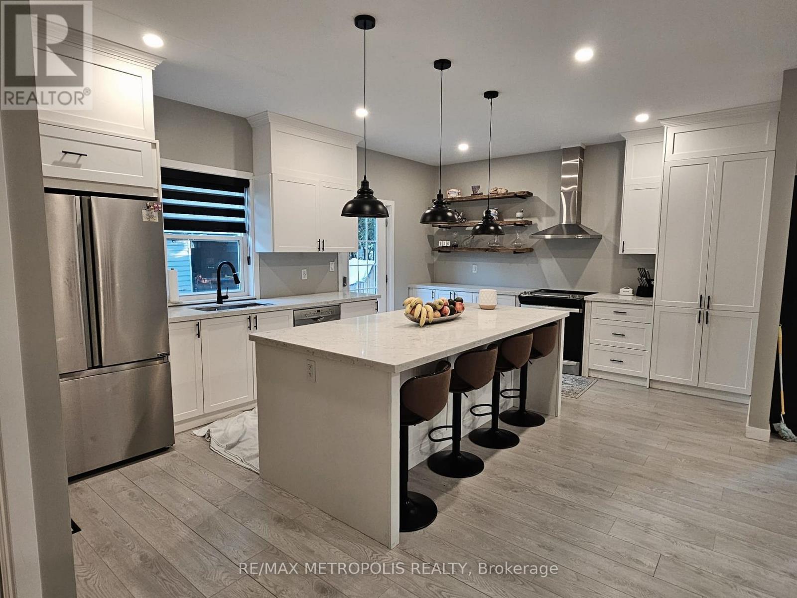 179 Church Street, Georgina, Ontario  L4P 1J4 - Photo 13 - N12659892