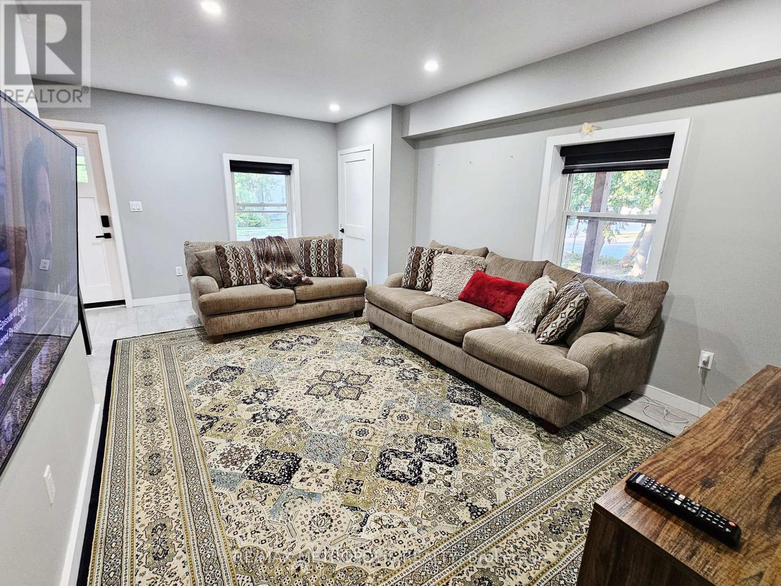 179 Church Street, Georgina, Ontario  L4P 1J4 - Photo 33 - N12659892