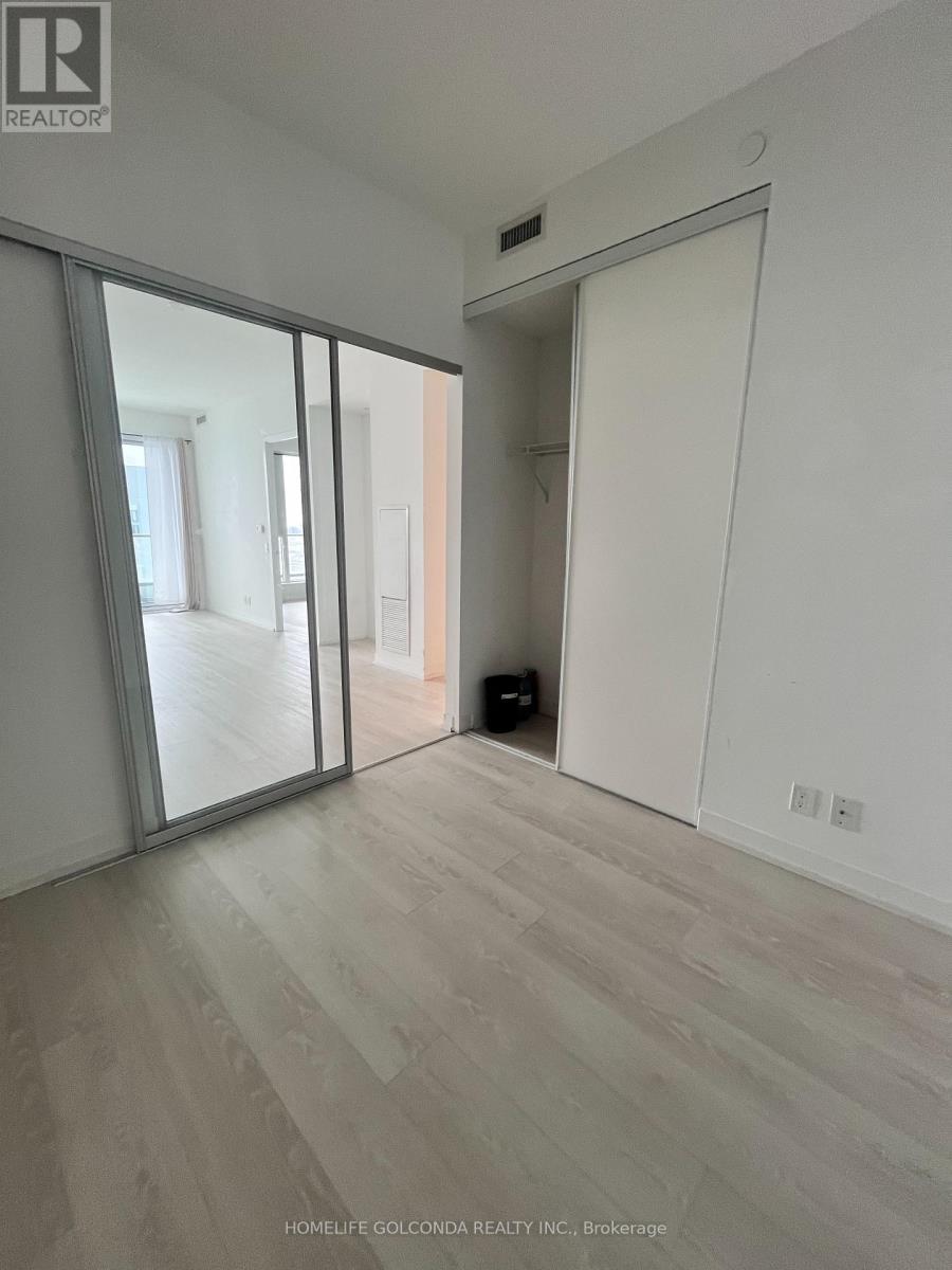 2107 - 5 Buttermill Avenue, Vaughan, Ontario  L4K 3X8 - Photo 14 - N12659896