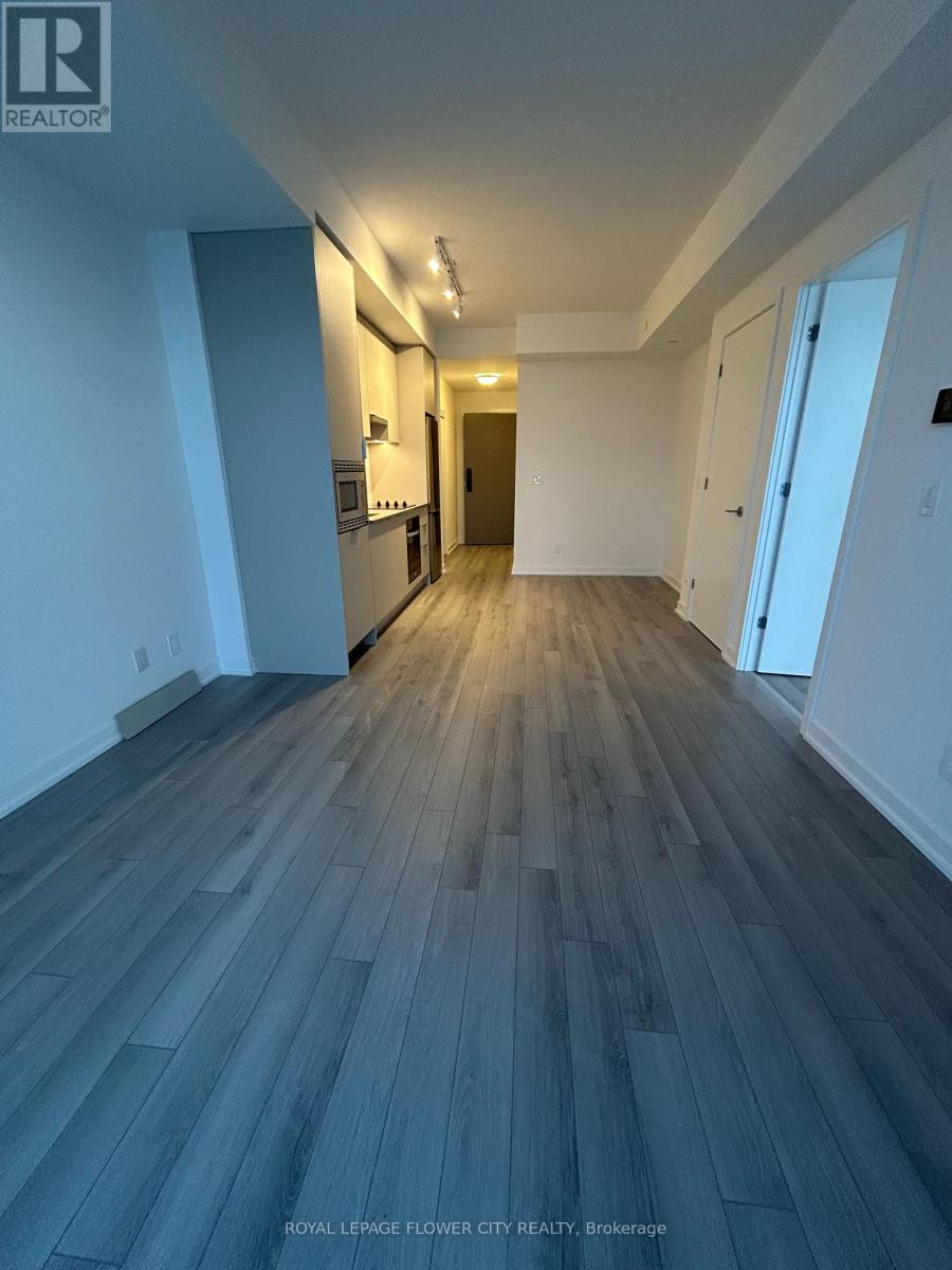 705 - 3071 Trafalgar Road S, Oakville, Ontario  L6H 8C6 - Photo 3 - W12659890