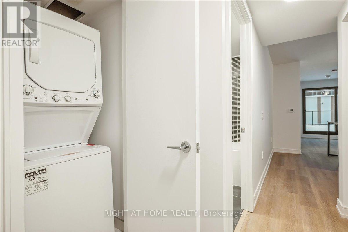 320 - 1 Jarvis Street, Hamilton, Ontario  L8R 3J2 - Photo 8 - X12659904