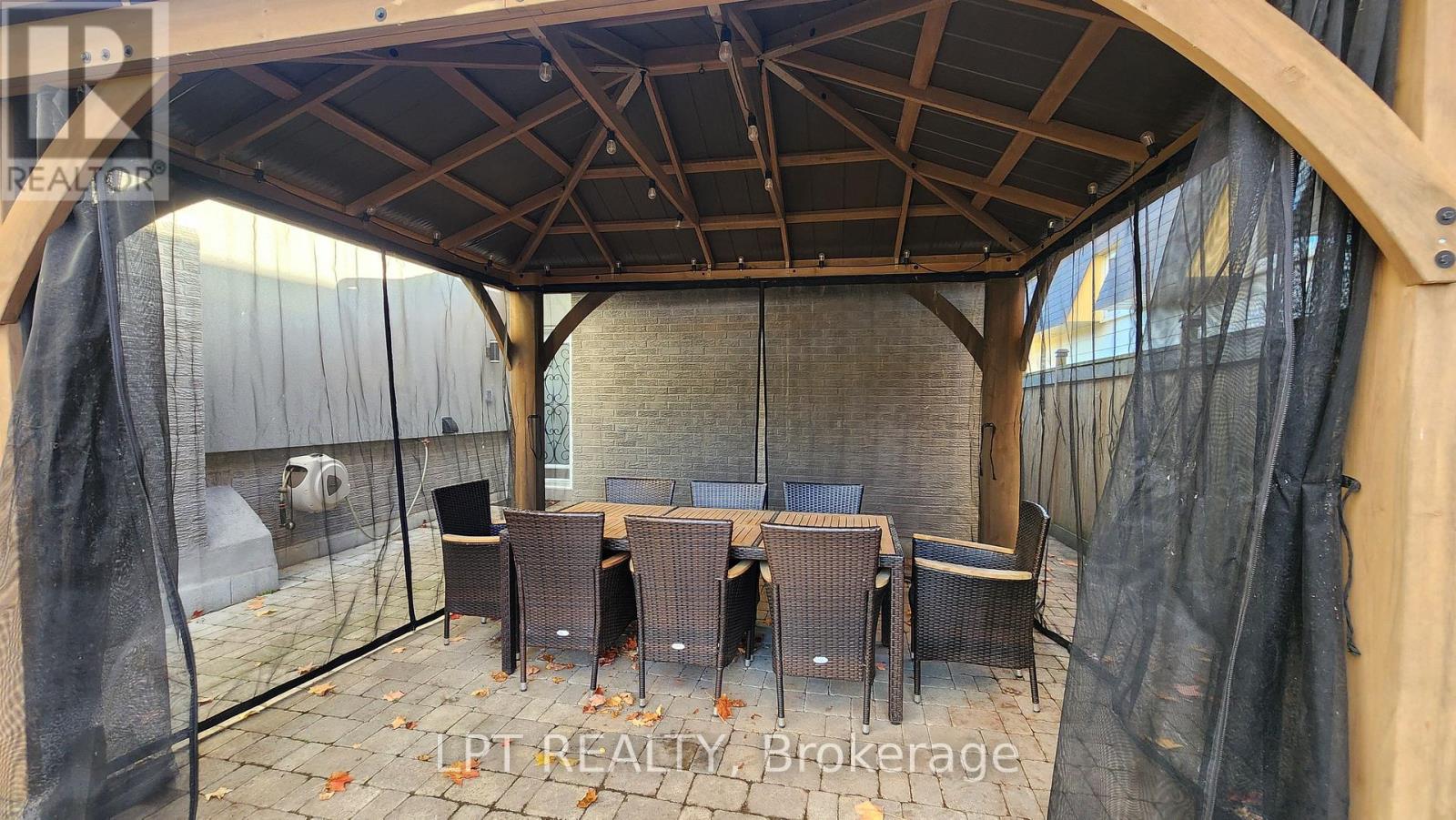 48 Maplehurst Crescent, Barrie, Ontario  L4M 4X2 - Photo 40 - S12574982