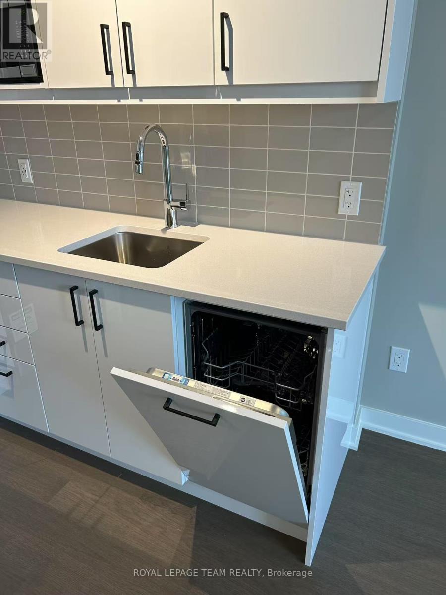 310 - 360 Deschatelets Avenue, Ottawa, Ontario  K1S 5Y1 - Photo 15 - X12272599