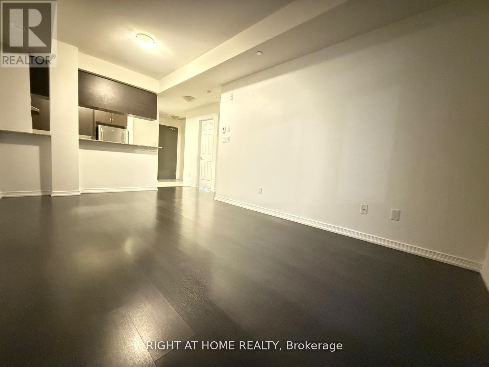 309 - 50 Sky Harbour Drive, Brampton, Ontario  L6Y 6B8 - Photo 11 - W12659928