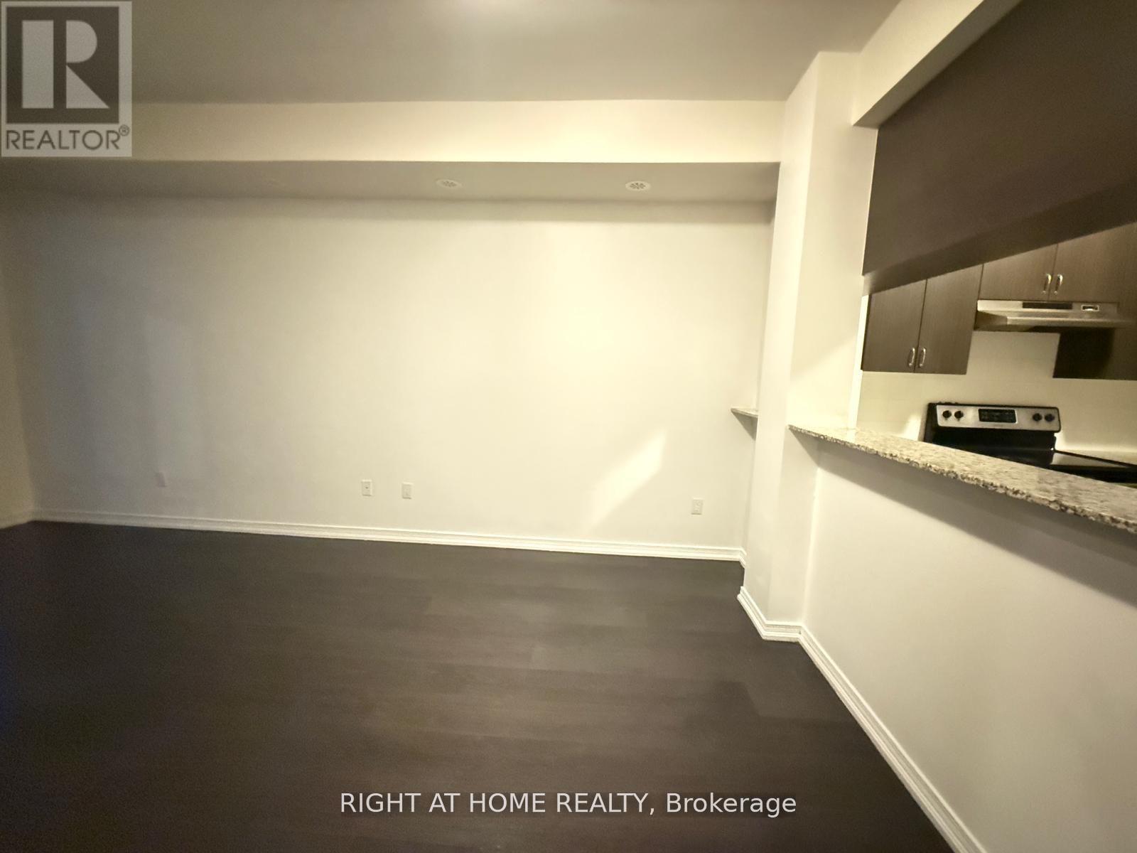 309 - 50 Sky Harbour Drive, Brampton, Ontario  L6Y 6B8 - Photo 13 - W12659928