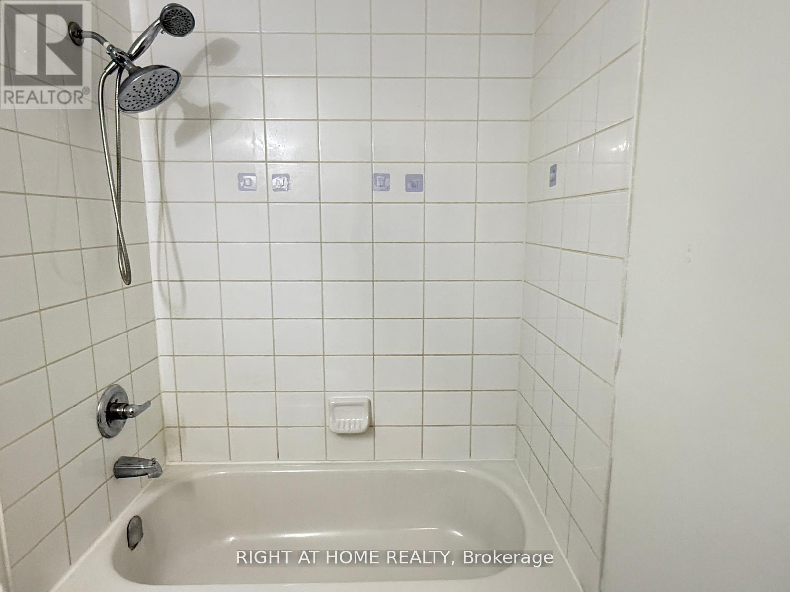 309 - 50 Sky Harbour Drive, Brampton, Ontario  L6Y 6B8 - Photo 20 - W12659928