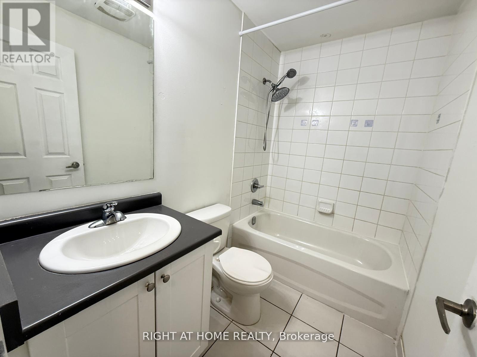 309 - 50 Sky Harbour Drive, Brampton, Ontario  L6Y 6B8 - Photo 22 - W12659928