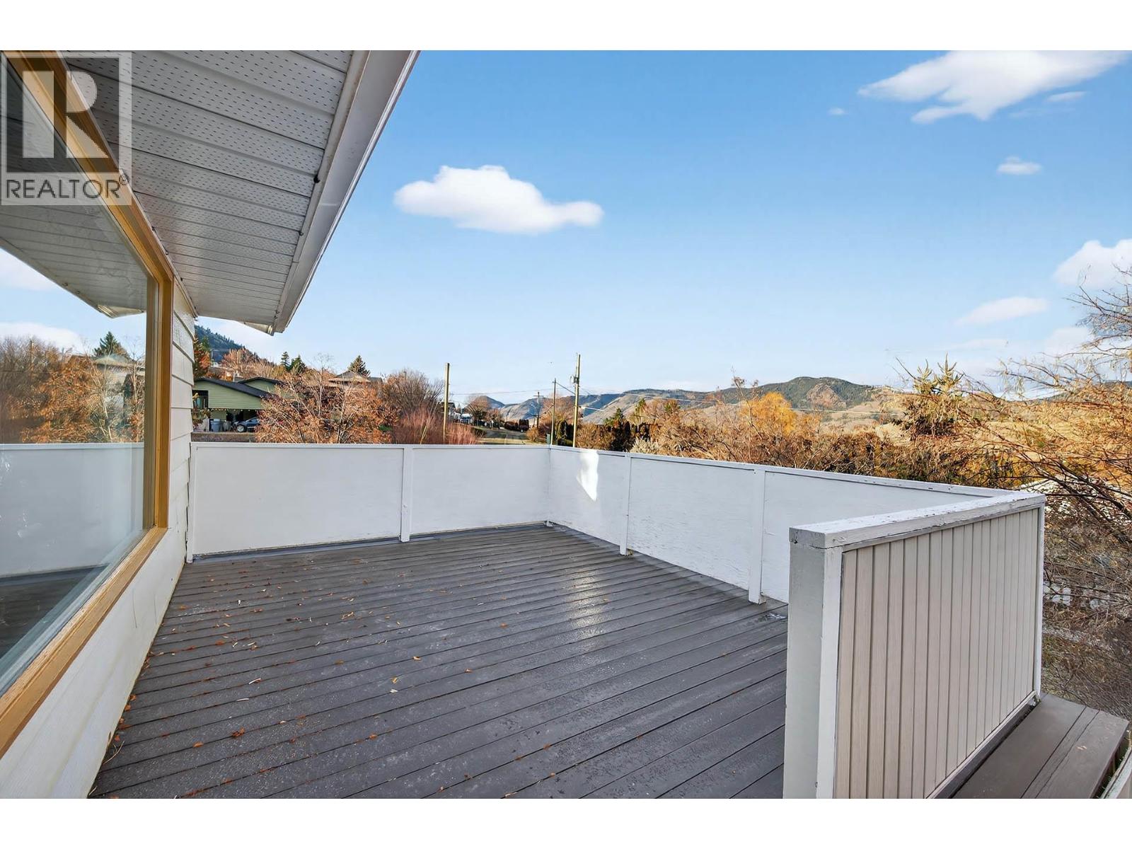 6105 Meadowland Crescent N, Kamloops, British Columbia  V2C 5J1 - Photo 7 - 10371456