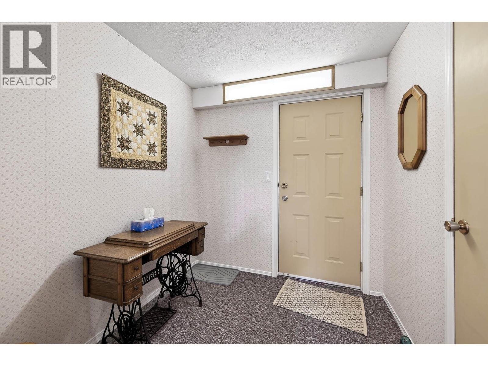 6105 Meadowland Crescent N, Kamloops, British Columbia  V2C 5J1 - Photo 34 - 10371456