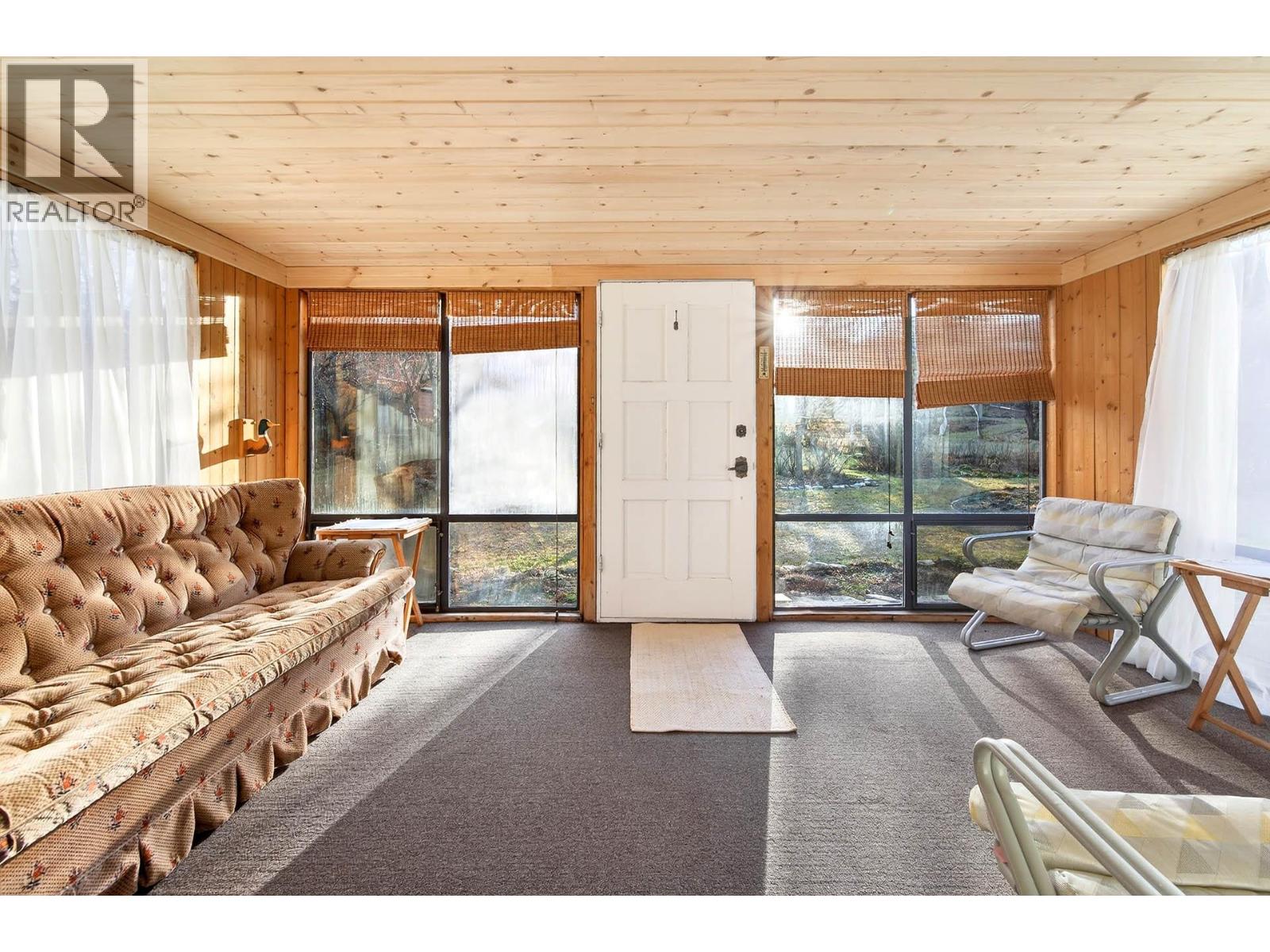 6105 Meadowland Crescent N, Kamloops, British Columbia  V2C 5J1 - Photo 49 - 10371456