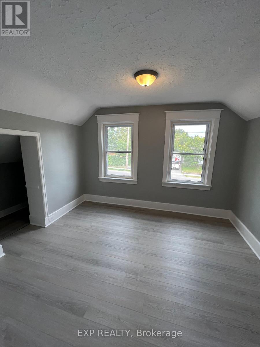 Upper - 69 Price Street, London East, Ontario  N5Z 2H8 - Photo 7 - X12659944