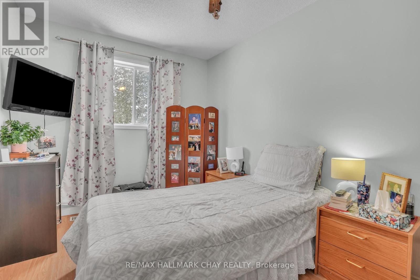 149 Osborne Street, Tay (Victoria Harbour), Ontario  L0K 2A0 - Photo 13 - S12659940