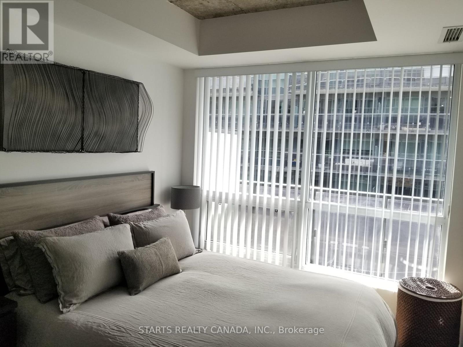 1201 - 1030 King Street W, Toronto, Ontario  M6K 0B4 - Photo 6 - C12659960