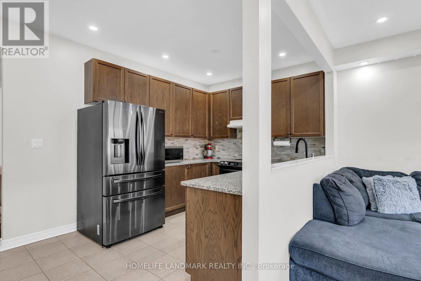 564 Bessborough Drive, Milton, Ontario  L9T 7V2 - Photo 12 - W12659958