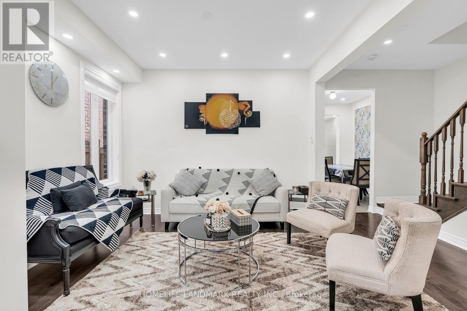 564 Bessborough Drive, Milton, Ontario  L9T 7V2 - Photo 8 - W12659958