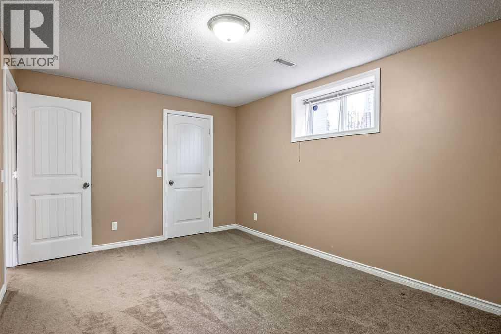 604 Riverside Drive Nw, High River, Alberta  T1V 1S8 - Photo 38 - A2271004