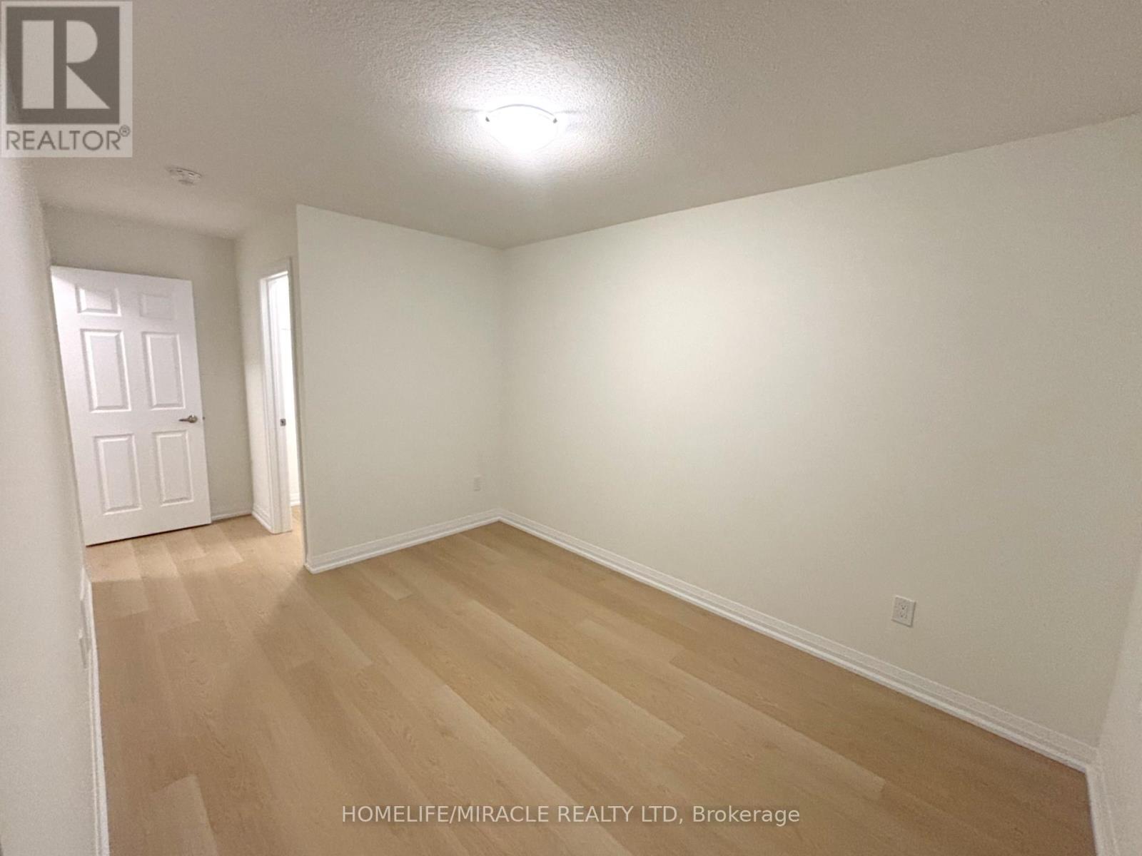 93 Marche Drive, Haldimand, Ontario  N3W 0K2 - Photo 24 - X12658884