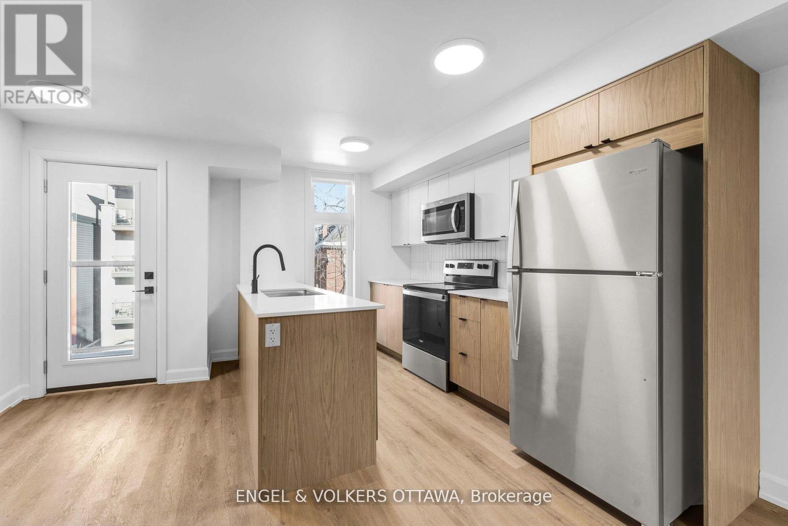 3 - 6a Monk Street, Ottawa, Ontario  K1S 3Y5 - Photo 6 - X12659974