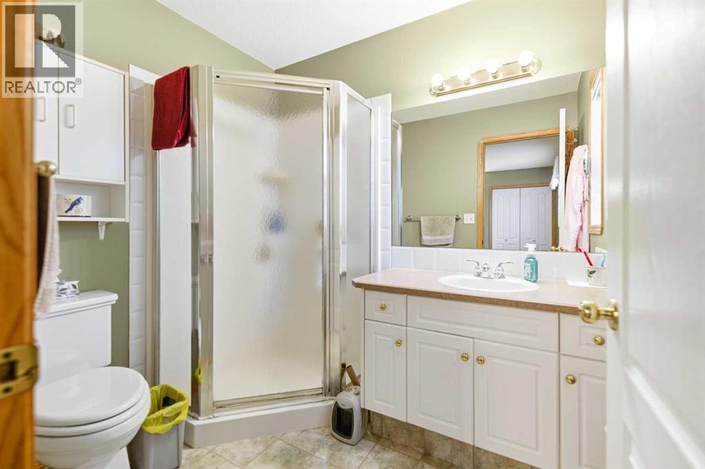 109 Kingston Drive, Red Deer, Alberta  T4P 3S4 - Photo 13 - A2276546