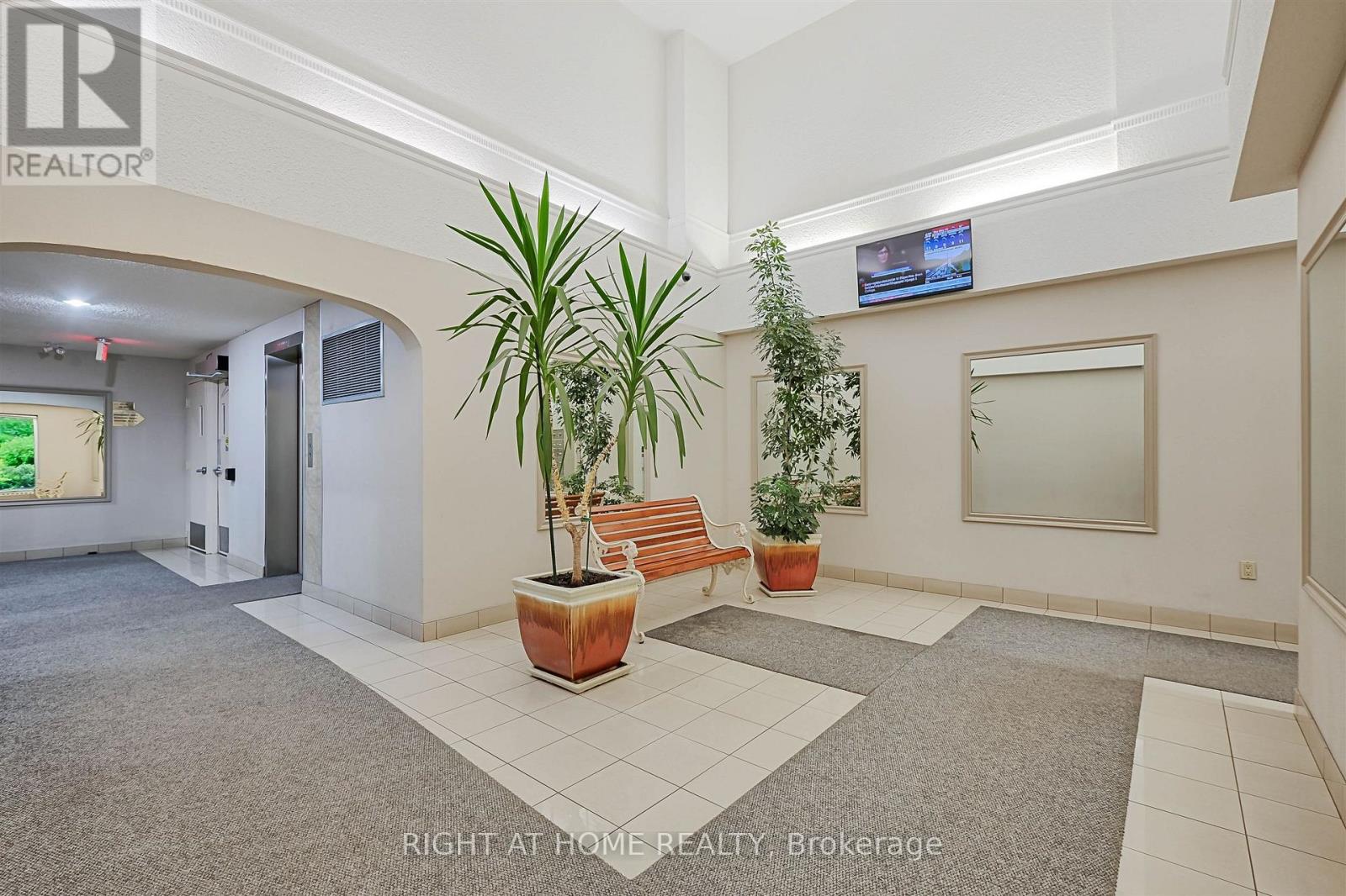 133 - 4005 Don Mills Road, Toronto, Ontario  M2H 3J9 - Photo 3 - C12659976