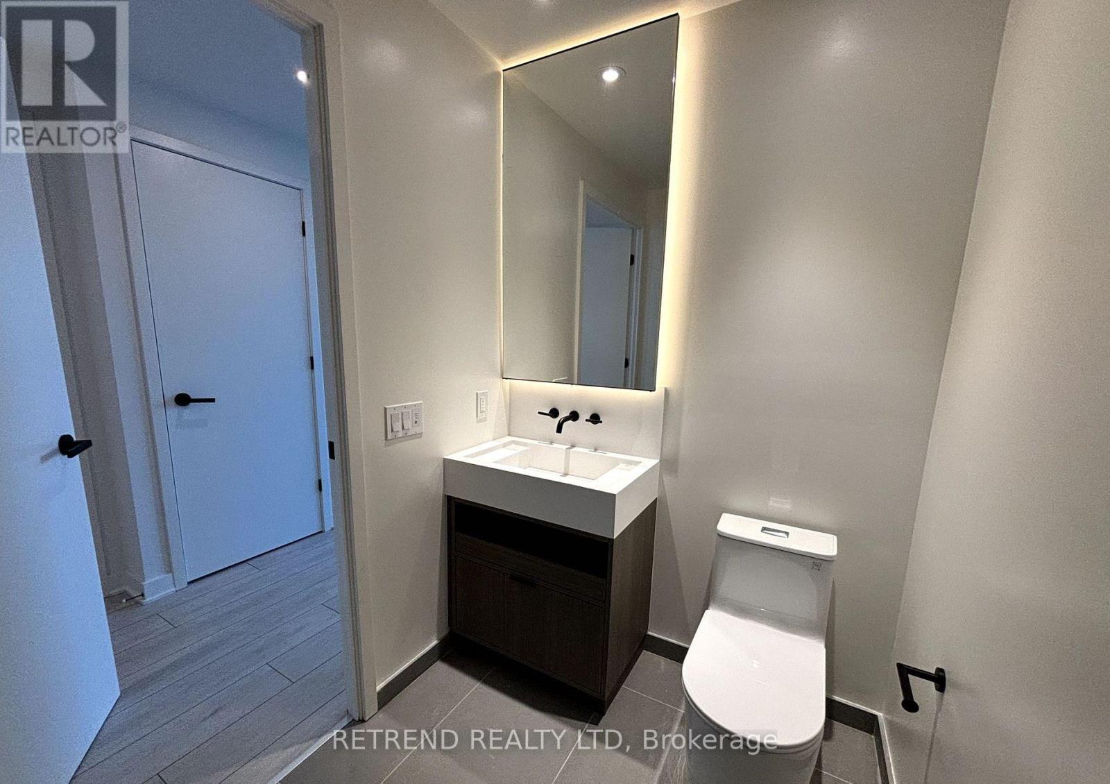 3311 - 55 Charles Street E, Toronto, Ontario  M4Y 0J1 - Photo 3 - C12659986