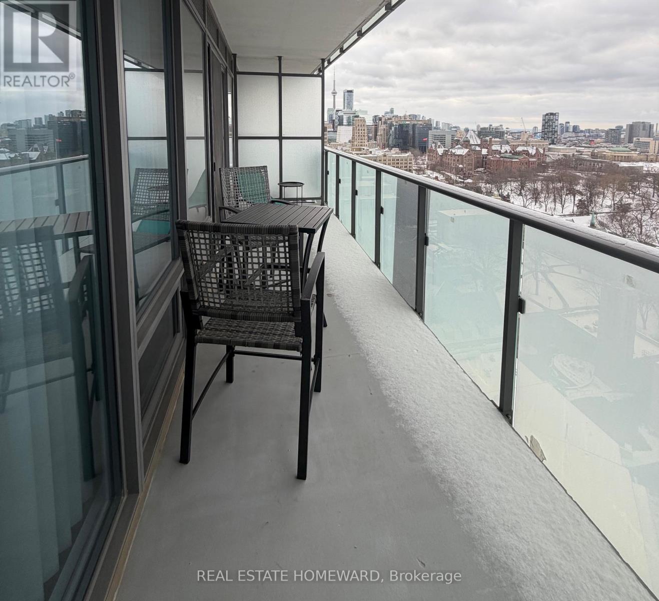 1805 - 65 St Mary St Street W, Toronto, Ontario  M5S 0A6 - Photo 15 - C12659934